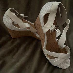 Nine West size 10 cork wedges